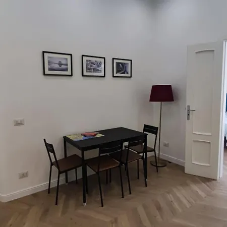 Giorgia Lägenhet Neapel